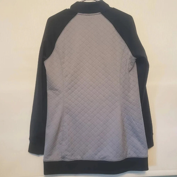 The North Face Womans Gray/Black  Quilted Jacket,M/M. - Picture 2 of 9